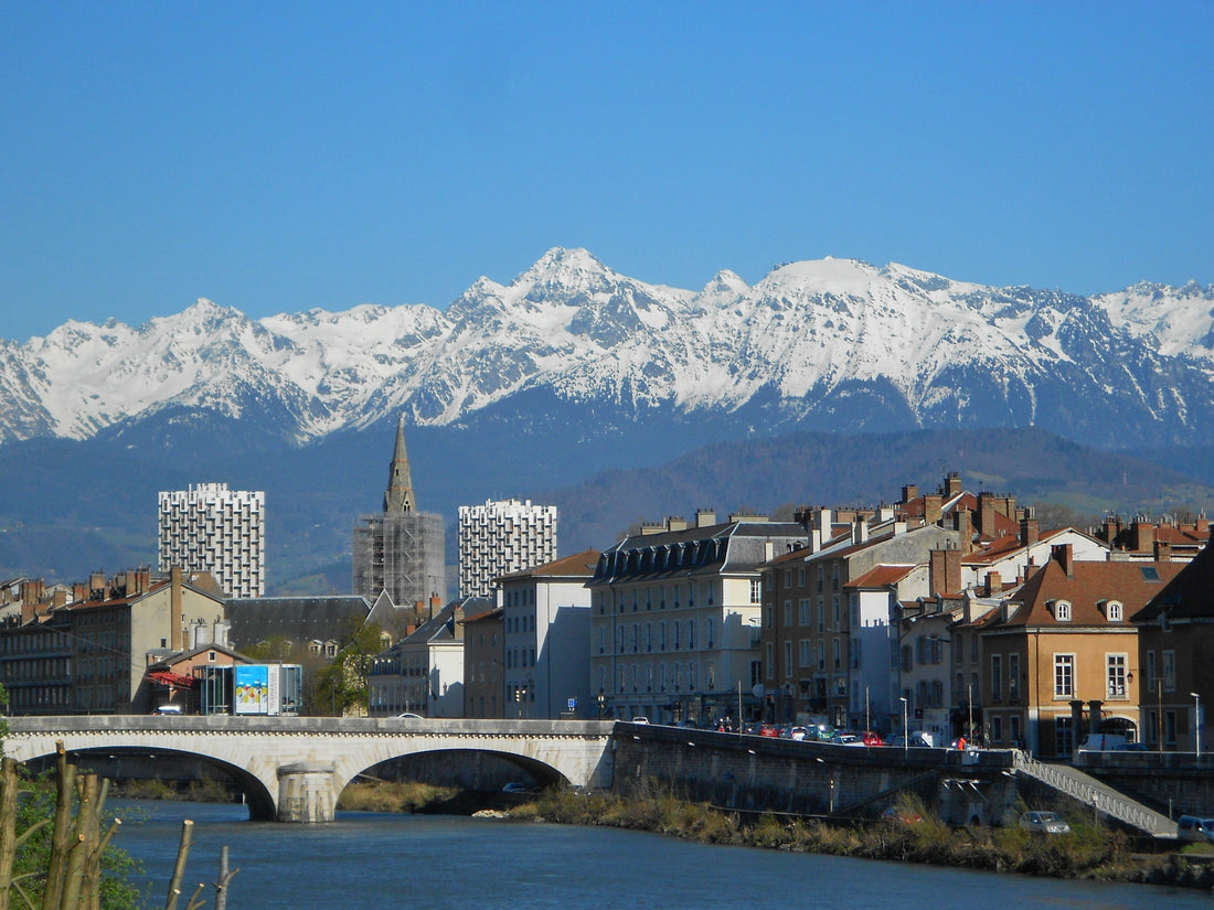 Pont de Grenoble, acheter un chariot de courses à Grenoble