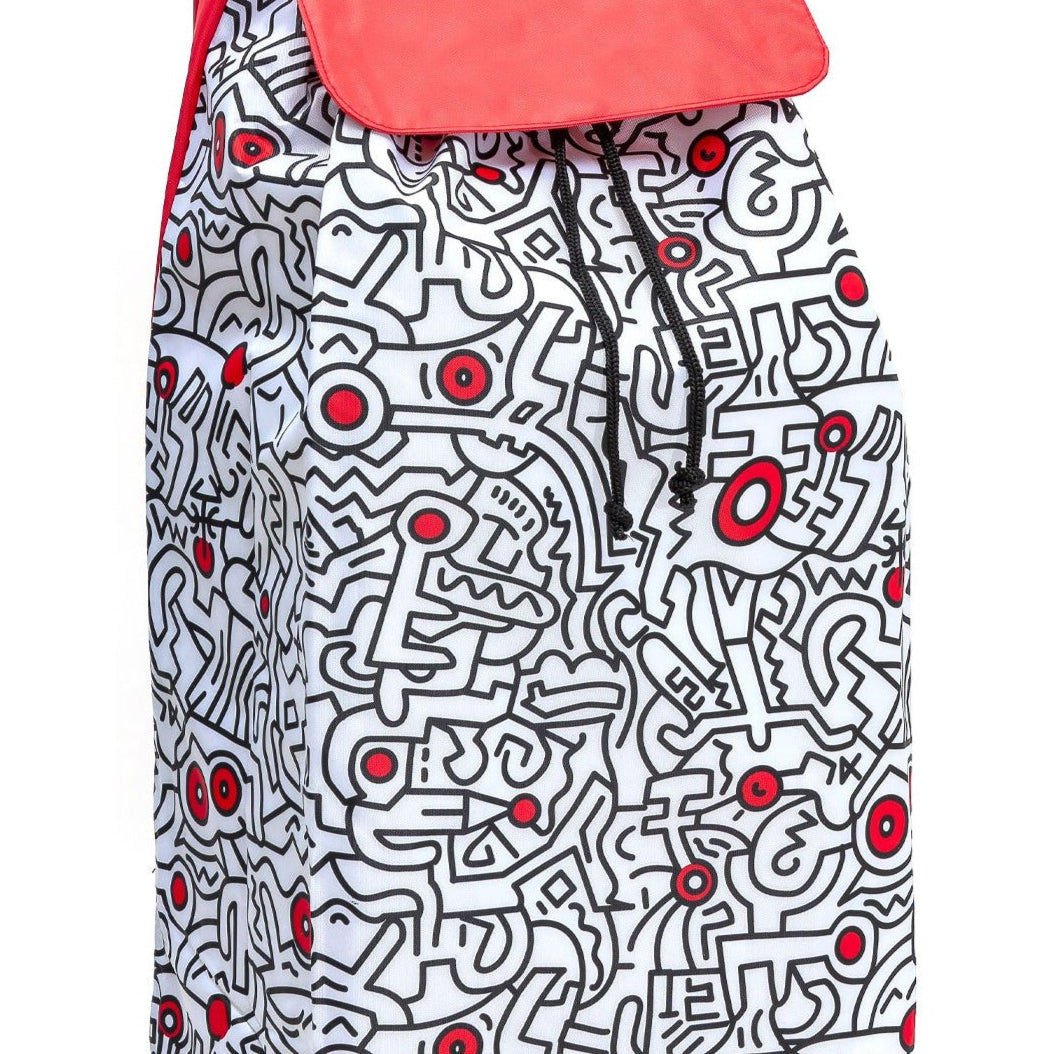 Zoom sur le sac 55L - Street Art